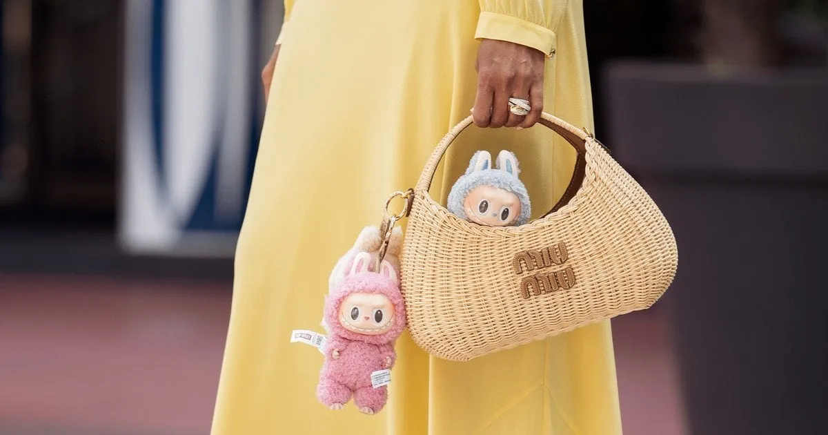 Як Лабубу підкорили серця мільйонів: історія м’яких істот, що стали іконою стилю та емоційною підтримкою покоління